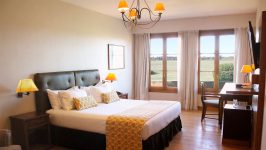 2 Noches Pensión Completa en Wyndham Garden Luján